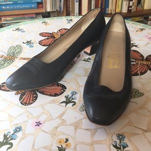Salvatore Ferragamo leather small heel shoes